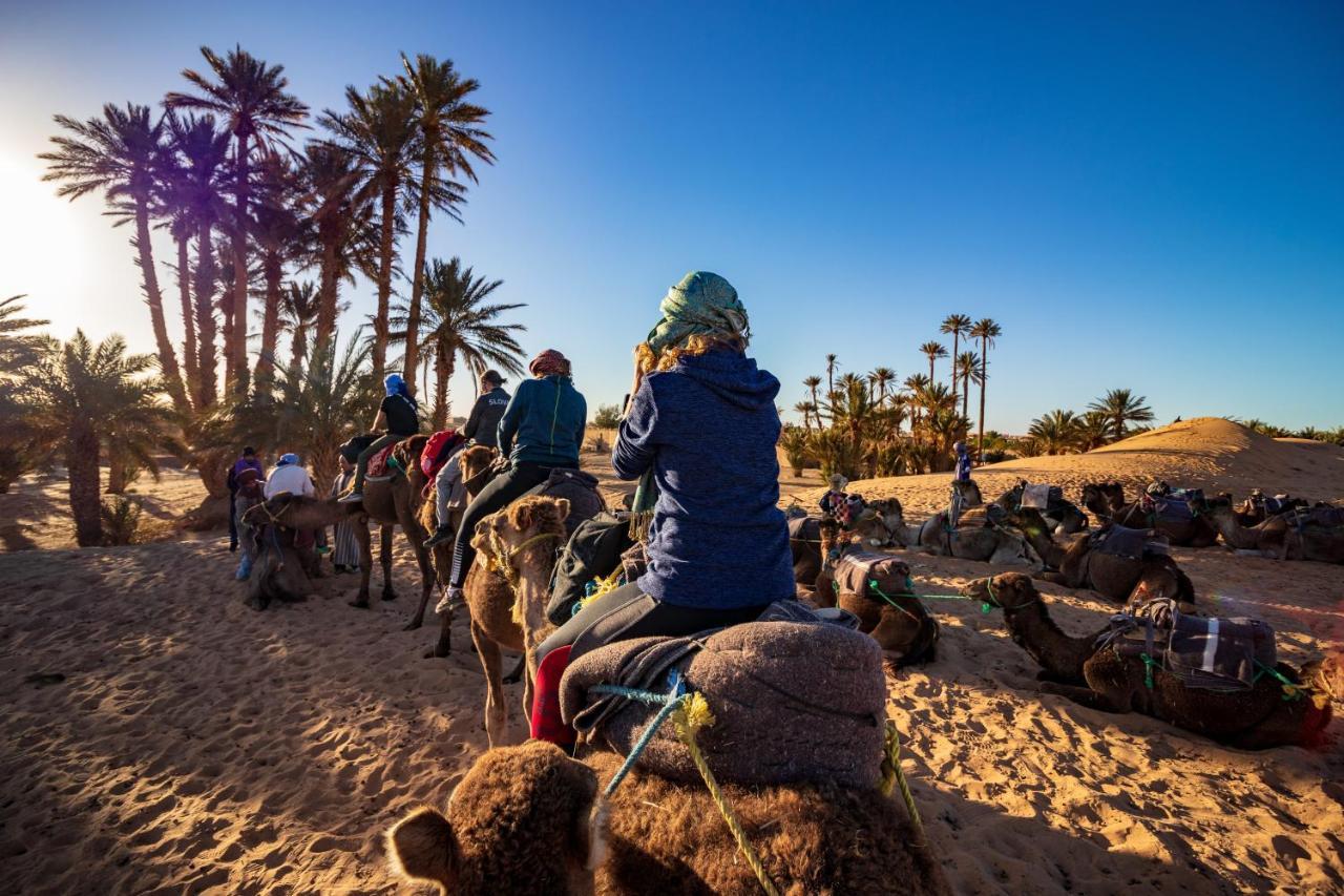 Camel Trekking Desert Camp เมอร์ซูกา ภายนอก รูปภาพ