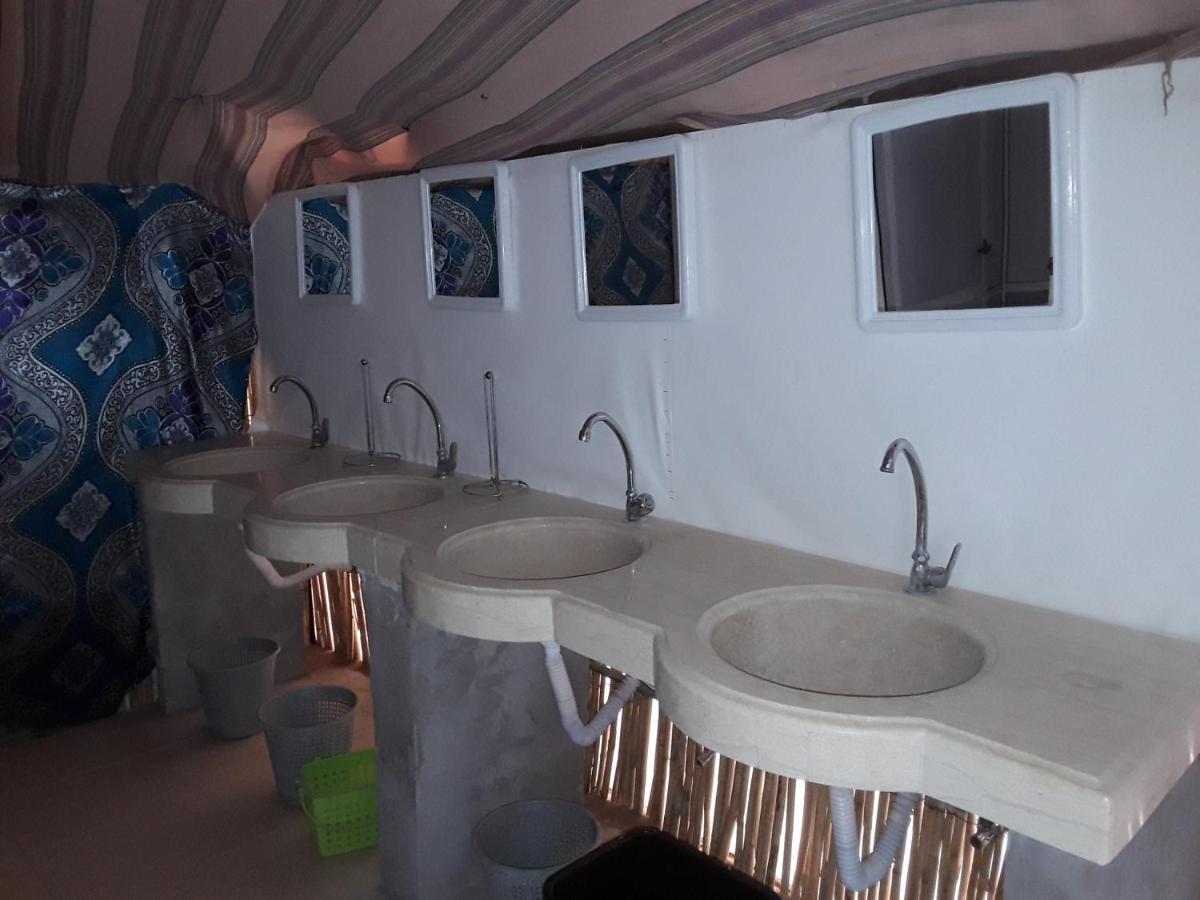 Camel Trekking Desert Camp เมอร์ซูกา ภายนอก รูปภาพ