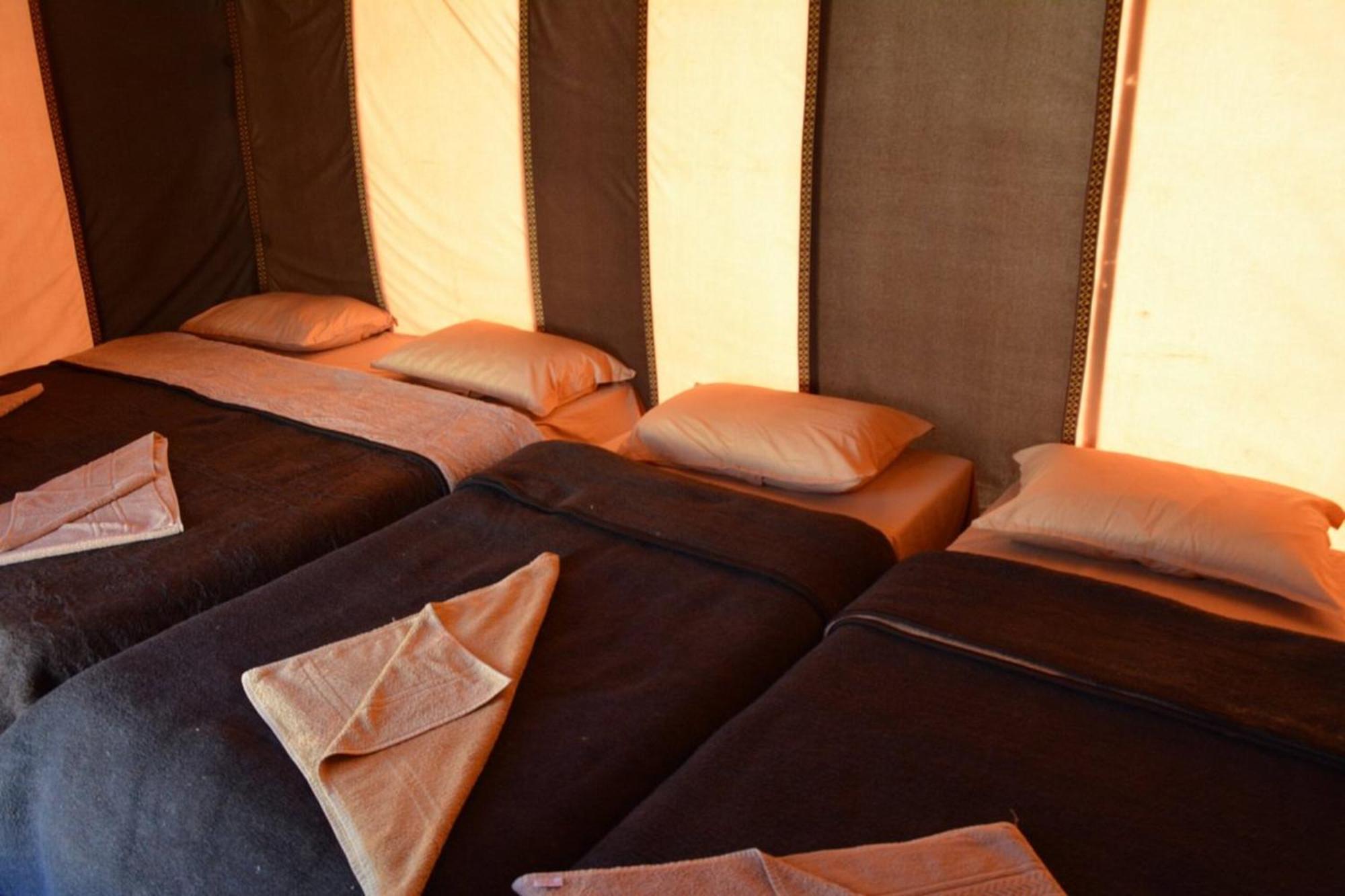 Camel Trekking Desert Camp เมอร์ซูกา ภายนอก รูปภาพ