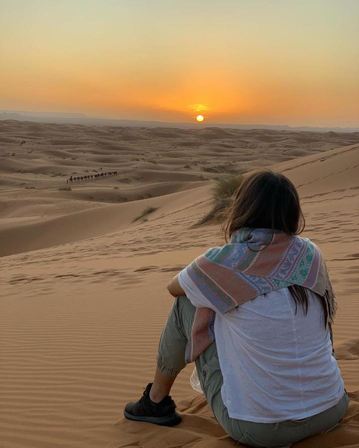 Camel Trekking Desert Camp เมอร์ซูกา ภายนอก รูปภาพ