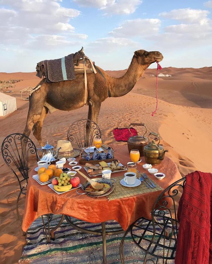 Camel Trekking Desert Camp เมอร์ซูกา ภายนอก รูปภาพ